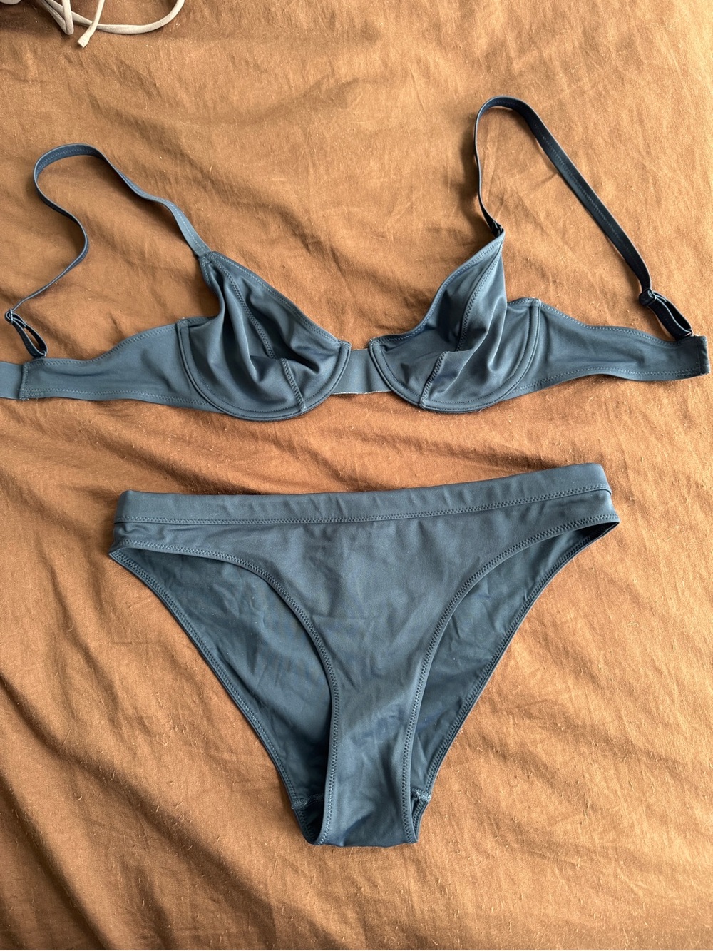 COS Navy Underwire Two-Piece Women’s Swim Set in Slate Blue